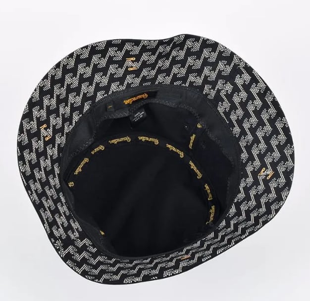 BE12HAT01 RRロゴ エンボスバケットハット